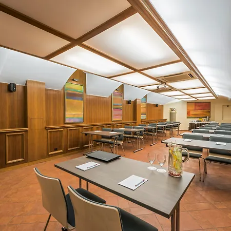 Hotel Congress