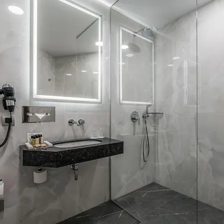 Hotel Congress